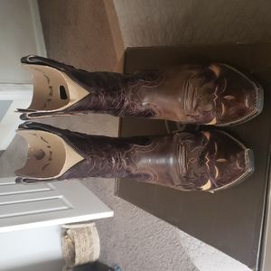Ariat womans Dahlia Boots